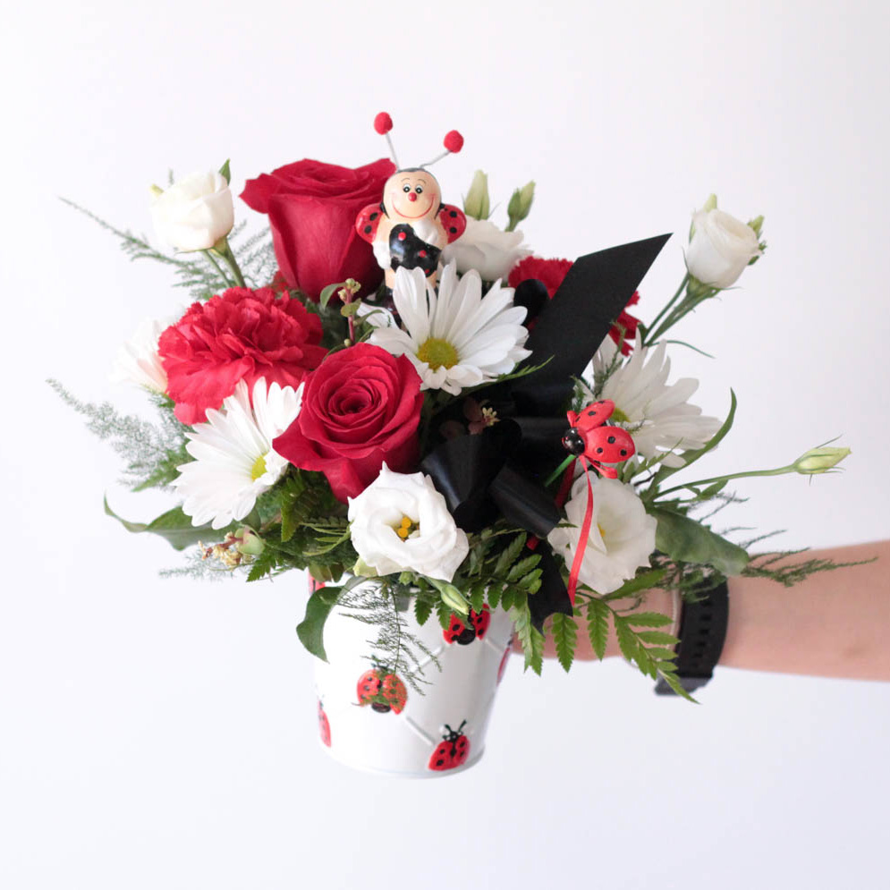 Mariquita Francis Red & White Floral Arrangement